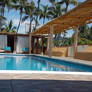 Yamba Hotel