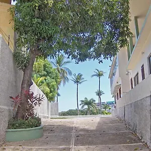 Hostel Las Palmas *