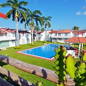 Vila Hominngbird *