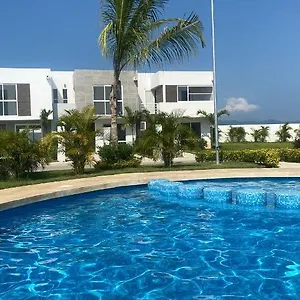 Tatil Evi Hermosa Casa En Con Club De Playa. *