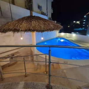 Casa Punta Bruja Condesa * Acapulco