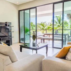 Exquisite Retreat In La Isla Akapulko