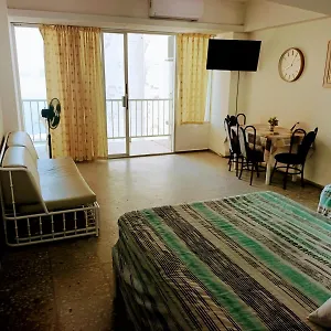 Torres Gemelas Aparthotel