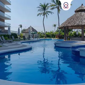 Daire With Pool 3 Beds In *