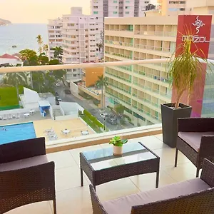 Departamento Acqualina Sky Life Apartment