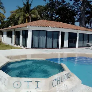 Agustin Vila Acapulco