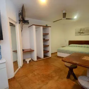 Отель Bungalows Villarena 3*